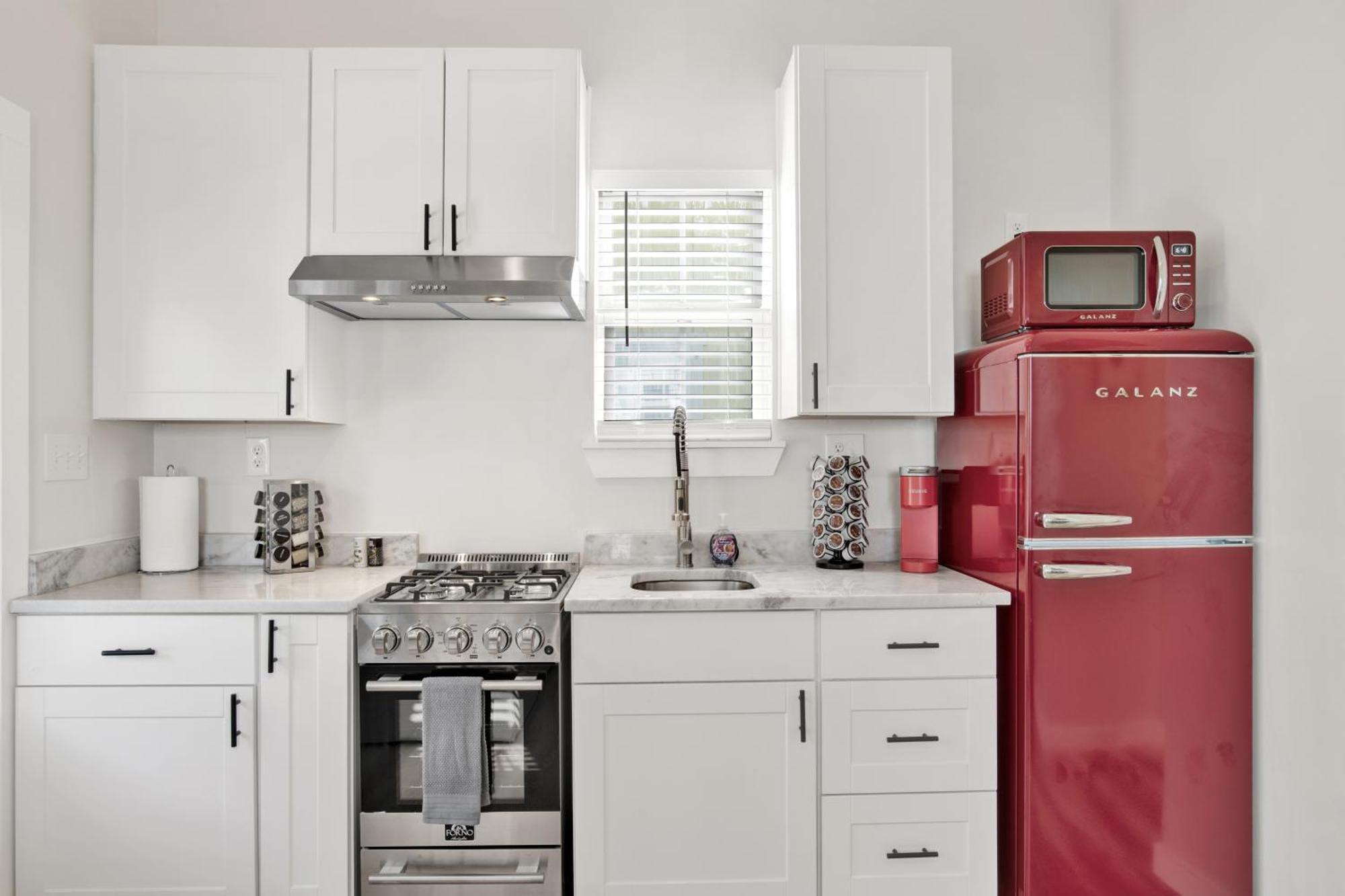 Brand New In Downtown Mobile! Walking-distance To Heart Of Downtown! Mobile