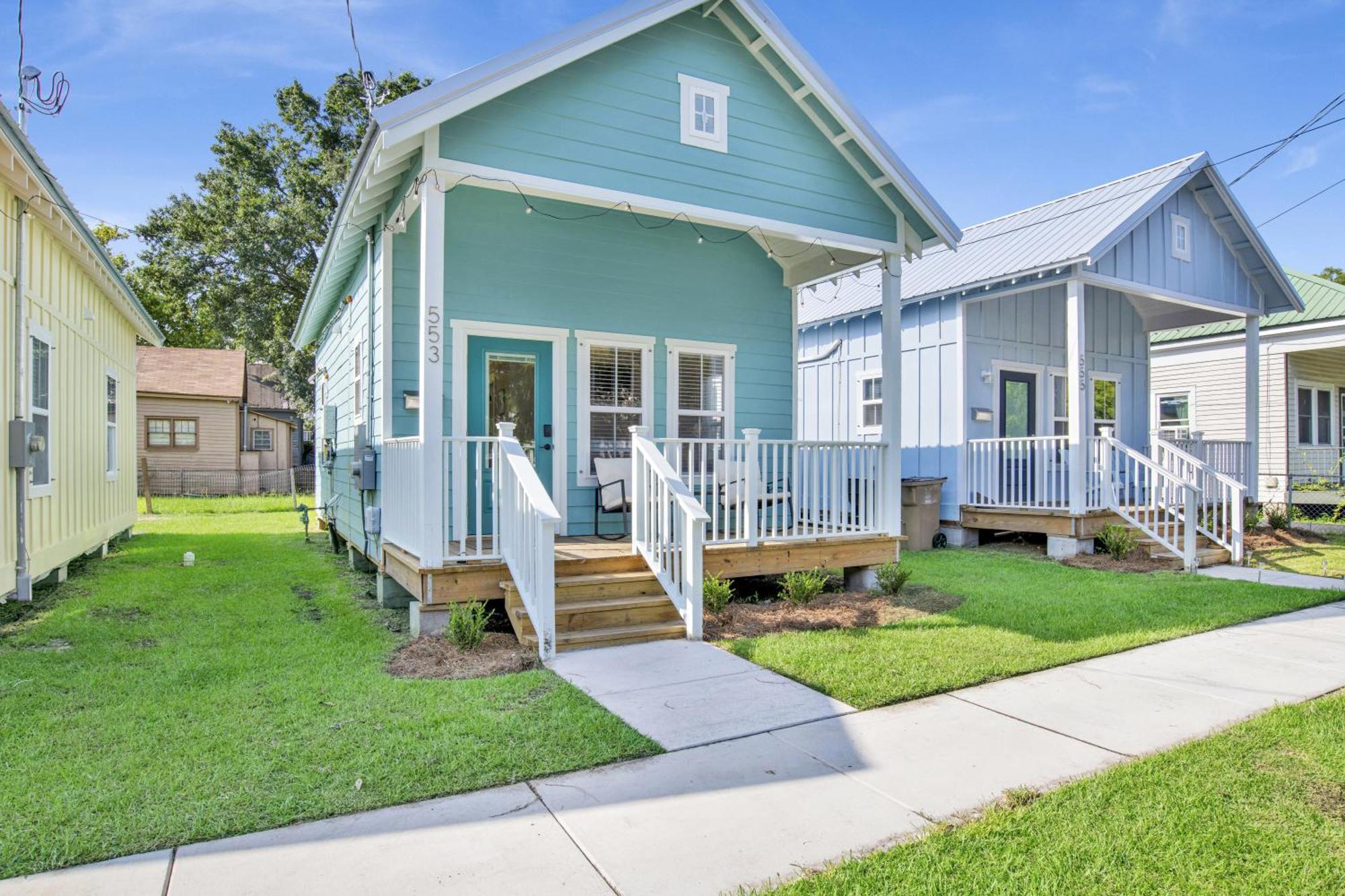 Brand New In Downtown Mobile! Walking-distance To Heart Of Downtown! * Mobile